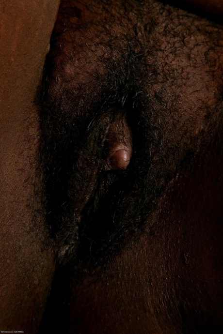 African Anal 18 art naked photo